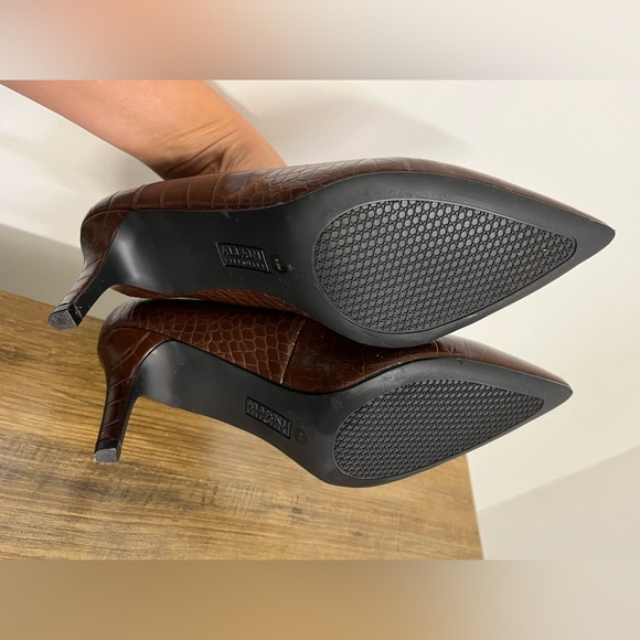 Alfani Step-N-Flex Elegant Brown Crocodile Pattern Heels, Women’s Sz 9.5 - Picture 6 of 7